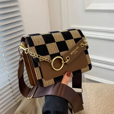 Fashionable Shoulder Bag